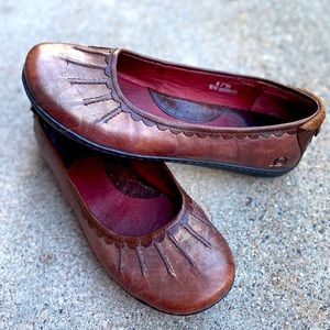 Born | Metallic Brown Leather Flats
